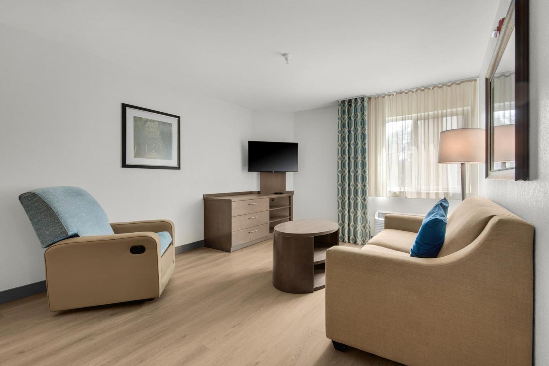 Candlewood Suites - Pensacola - University Area By Ihg מראה חיצוני תמונה